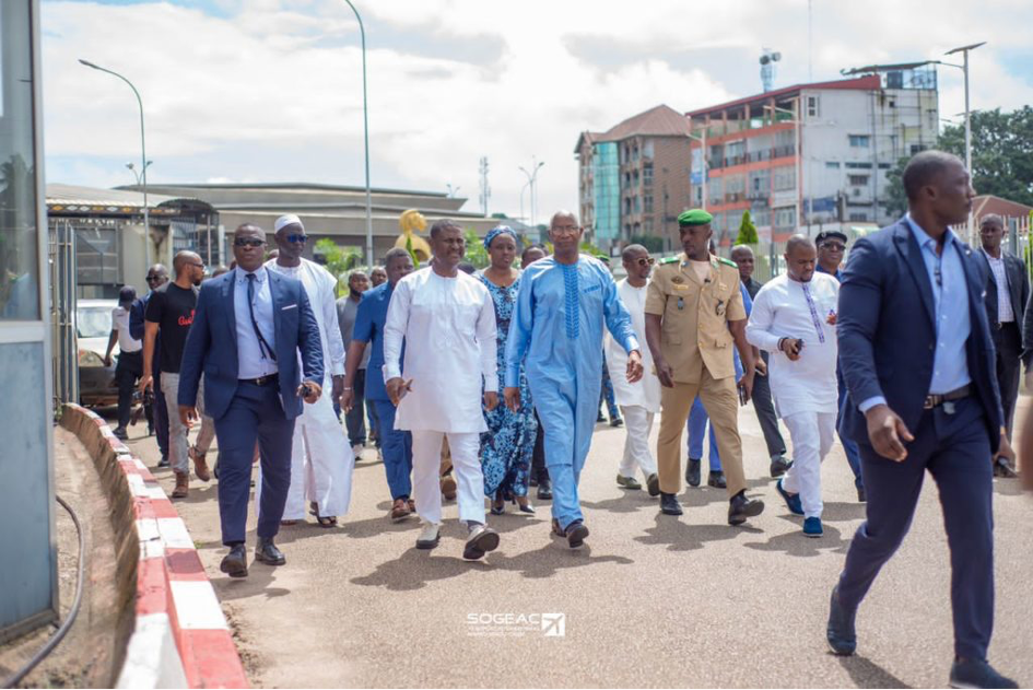 Visite du Premier Ministre Bah Oury sur le chantier de l’aéroport international Ahmed Sékou Touré de Conakry